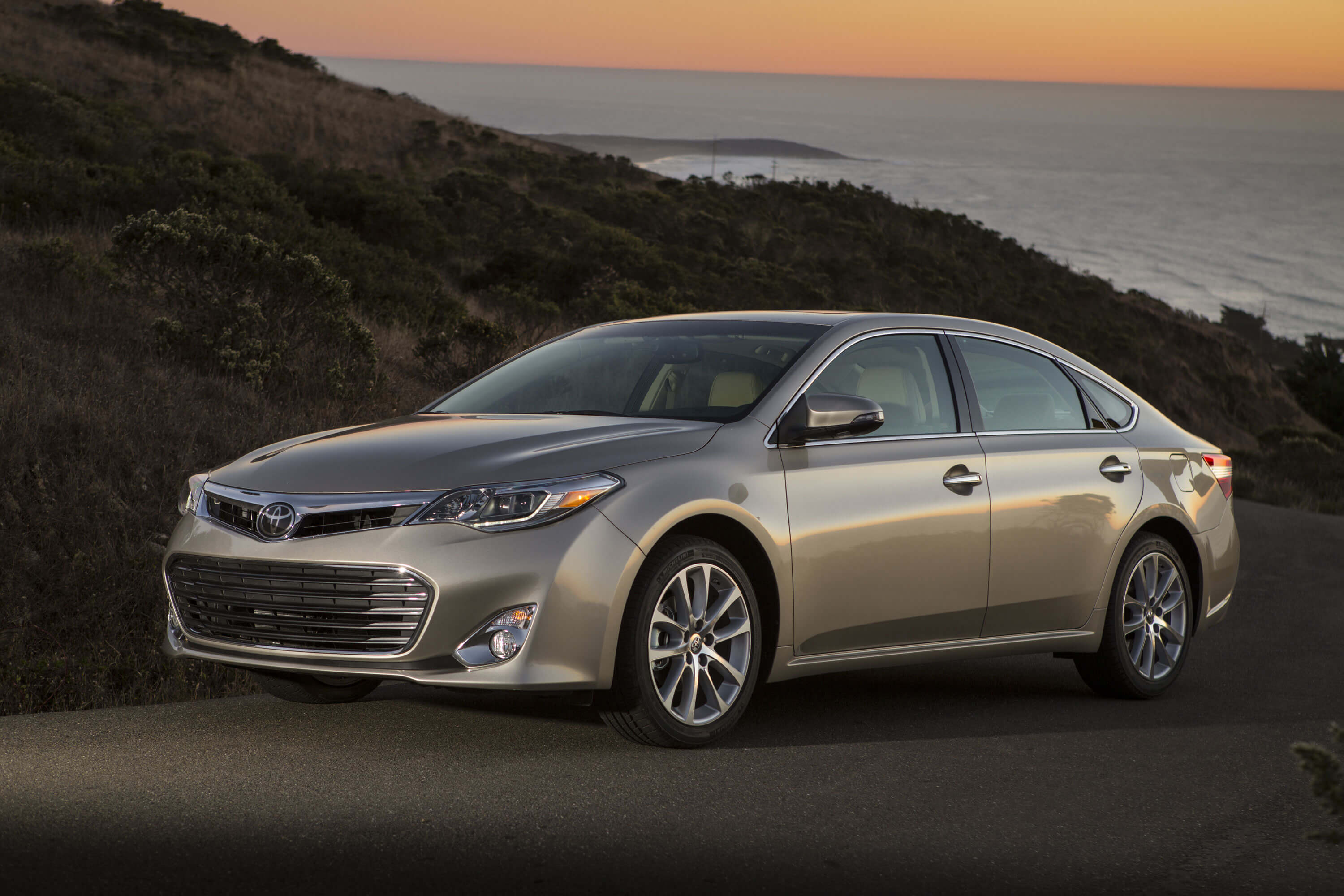 toyota avalon 2014