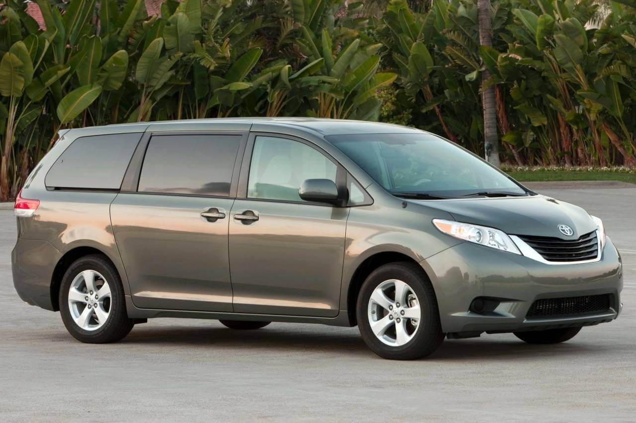 toyota sienna 2014