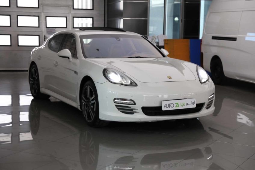 Porsche Panamera 4s 2012 White Autoz Qatar