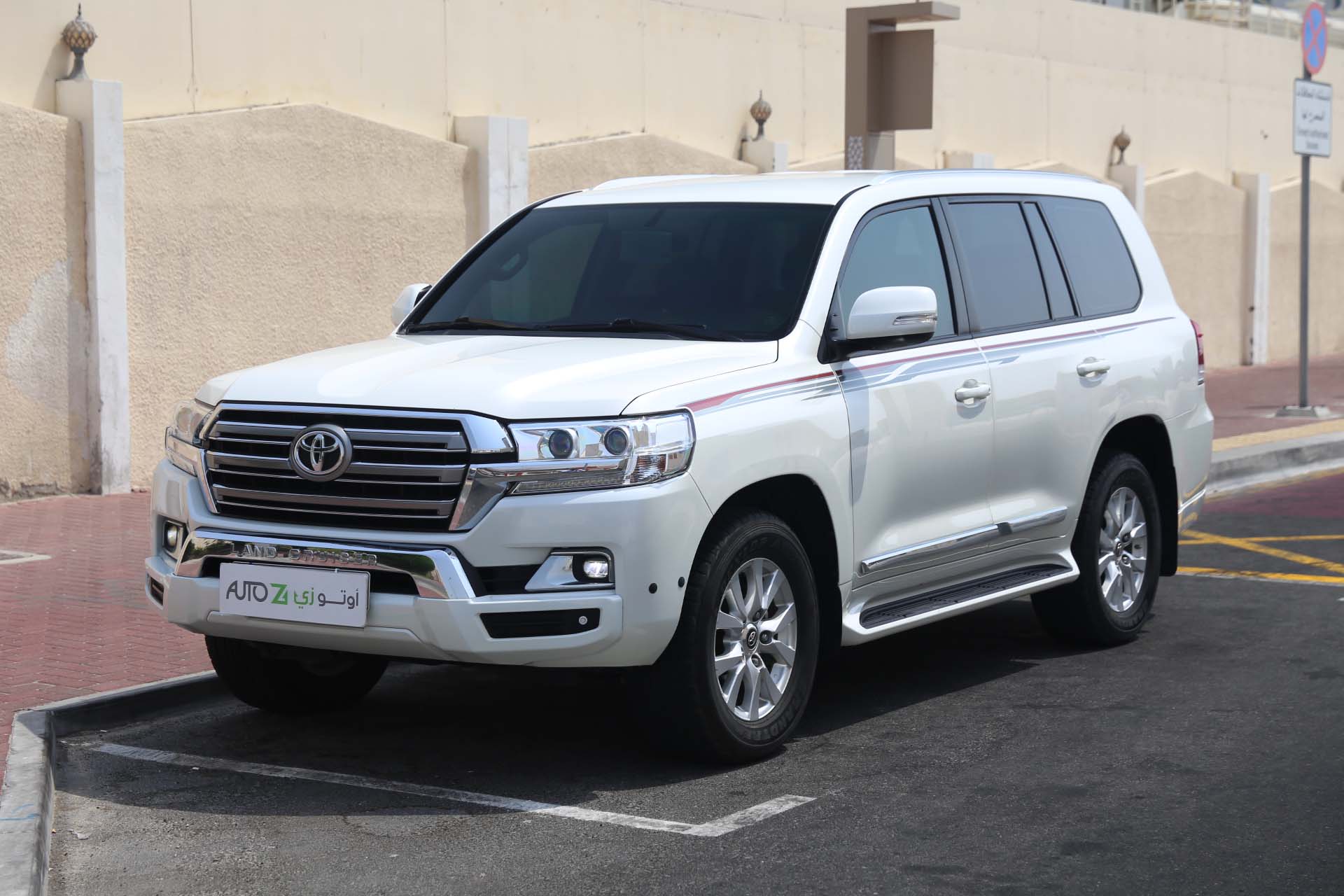 Toyota Land Cruiser GXR 2020——White—34